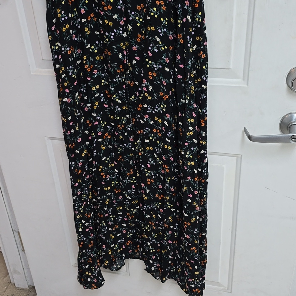 AFRM Shiloh Maxi Dress in Daisy Ditsy - Picture 4 of 10